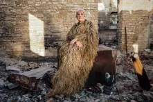Fotoprojekt "Camouflage" der ukrainischen Künstlerin Alena Grom 800x600