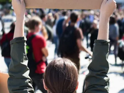 Gerechtigkeit_Teaser-Dossier_800x267_AdobeStock.jpg