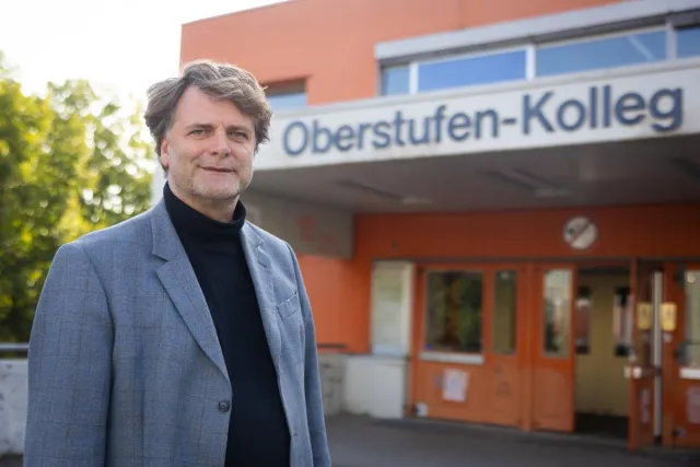[DE Copy] Professor Martin Heinrich from the University of Bielefeld