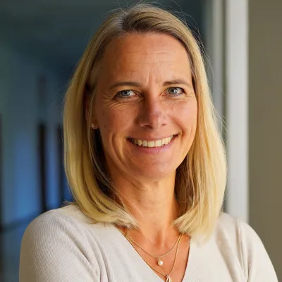 Prof. Katja Kansteiner